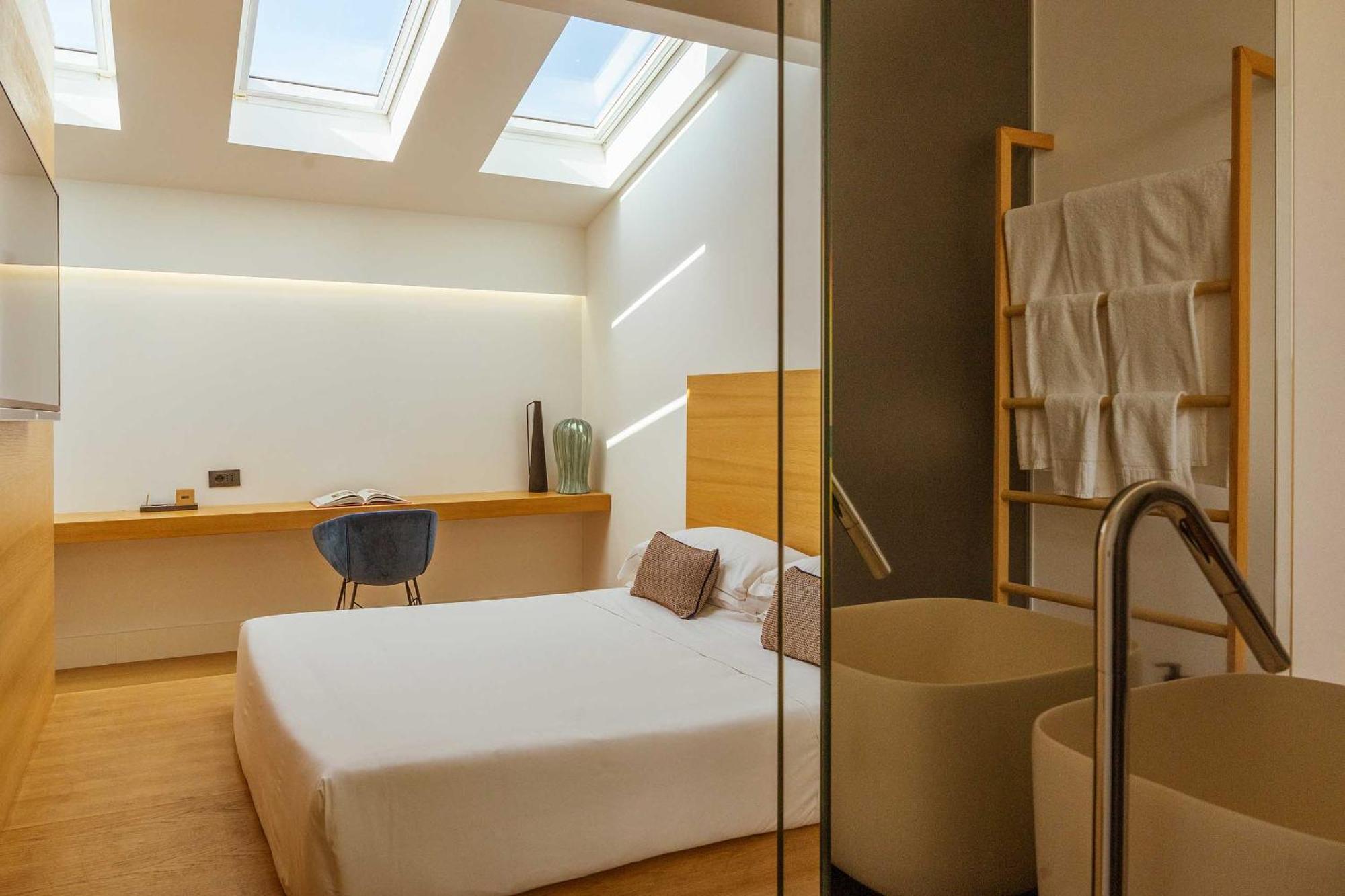 Superior Double Room,1742897133:JPEG